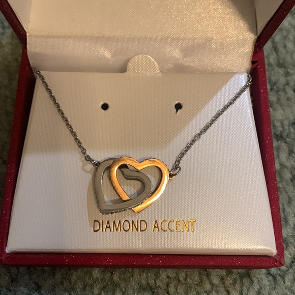 Gold and silver heart necklace - Picture 2 of 2